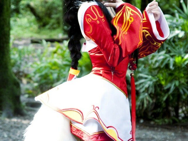 Cosplay Mix de Ahri de League of Legends 5